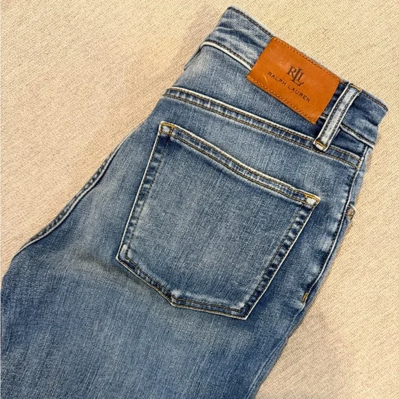 Lauren Ralph Lauren Women’s Mid-Blue Skinny Jeans — Fitted Stretch Denim - Picture 3 of 4